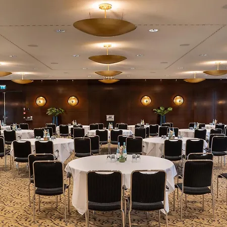 Maritim Hotel Duesseldorf-3